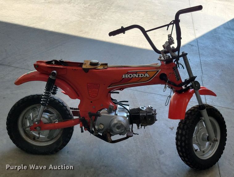 image for item IQ9835 1980 Honda Mini Trail 70  mini bike