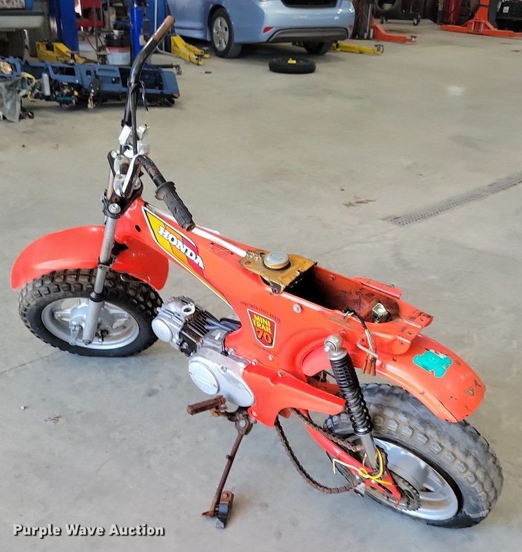 image for item IQ9835 1980 Honda Mini Trail 70  mini bike