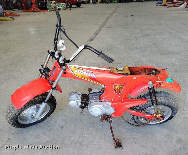image for item IQ9835 1980 Honda Mini Trail 70  mini bike