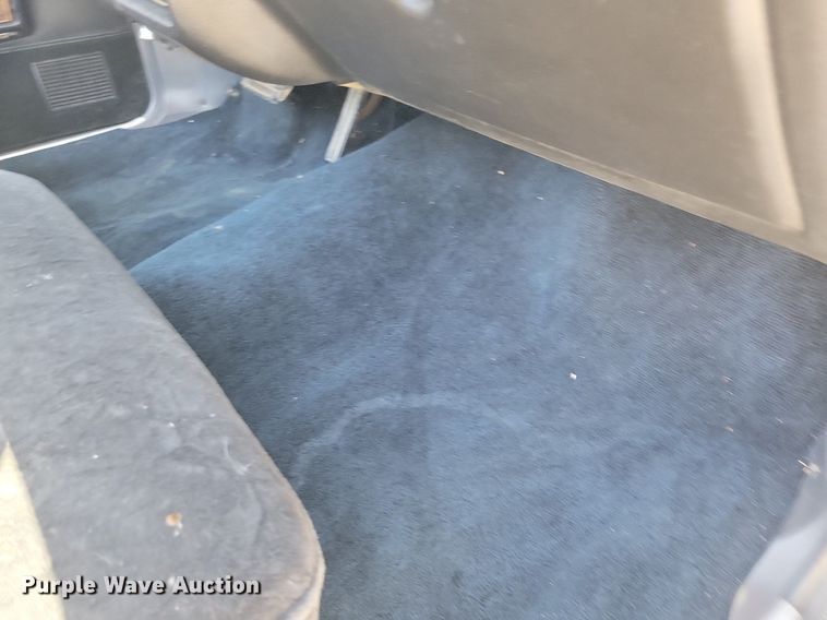 image for item IQ9836 1978 Lincoln Continental Town Car  convertible