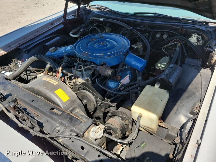 image for item IQ9836 1978 Lincoln Continental Town Car  convertible