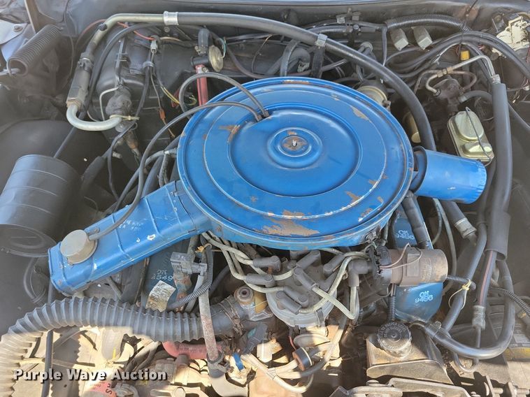 image for item IQ9836 1978 Lincoln Continental Town Car  convertible