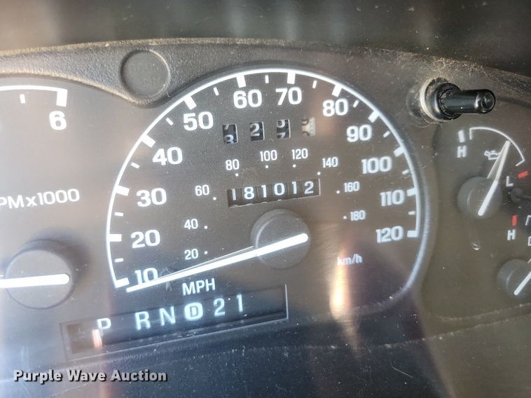 image for item IQ9838 2001 Ford Ranger  SuperCab pickup truck