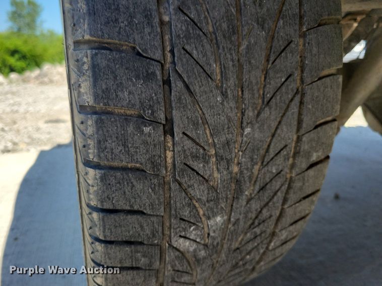 image for item IQ9838 2001 Ford Ranger  SuperCab pickup truck