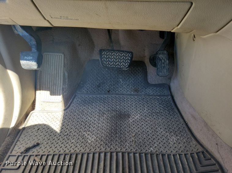 image for item IQ9867 2004 Lexus RX 330  SUV