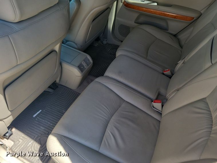 image for item IQ9867 2004 Lexus RX 330  SUV