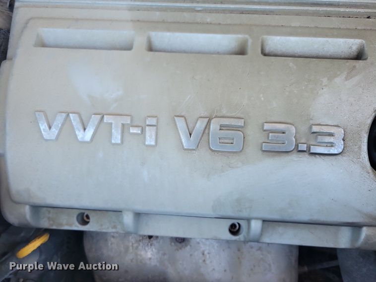 image for item IQ9867 2004 Lexus RX 330  SUV