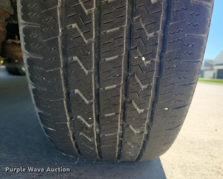 image for item IQ9867 2004 Lexus RX 330  SUV