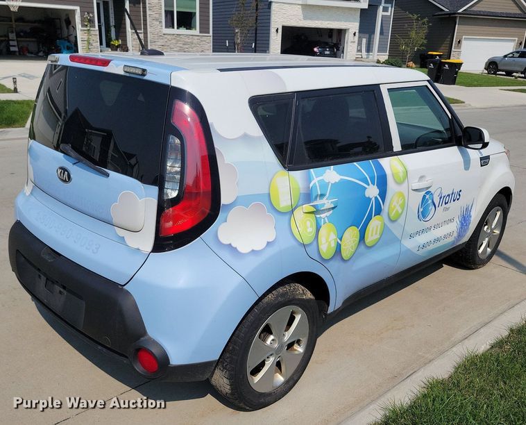 image for item IQ9871 2016 Kia Soul  SUV