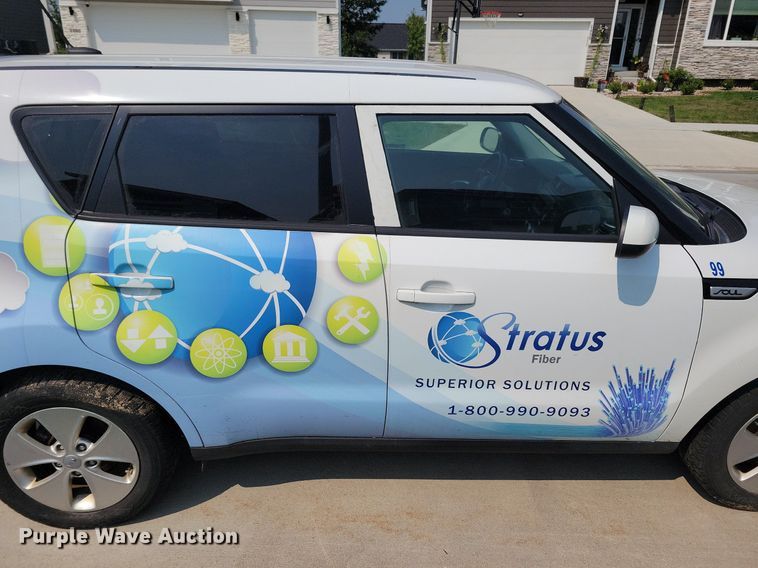 image for item IQ9871 2016 Kia Soul  SUV