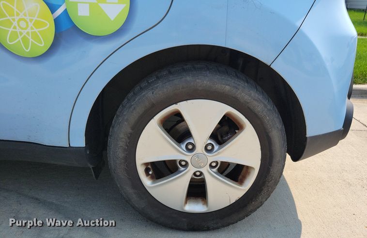 image for item IQ9871 2016 Kia Soul  SUV