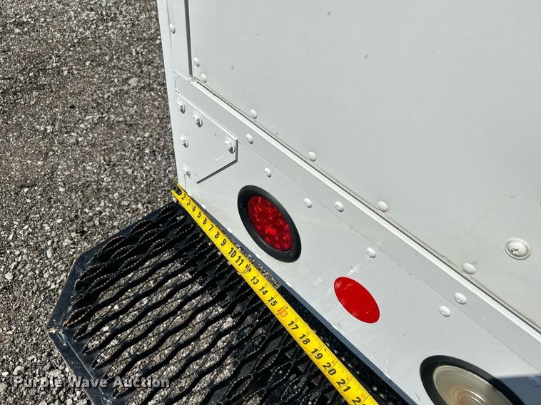 image for item KW9100 2008 Workhorse W62  utility / service truck