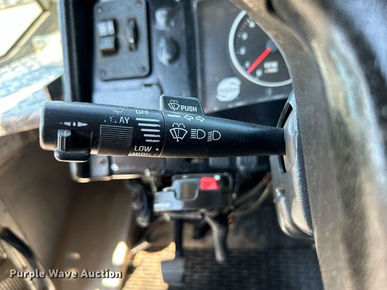 image for item KW9100 2008 Workhorse W62  utility / service truck