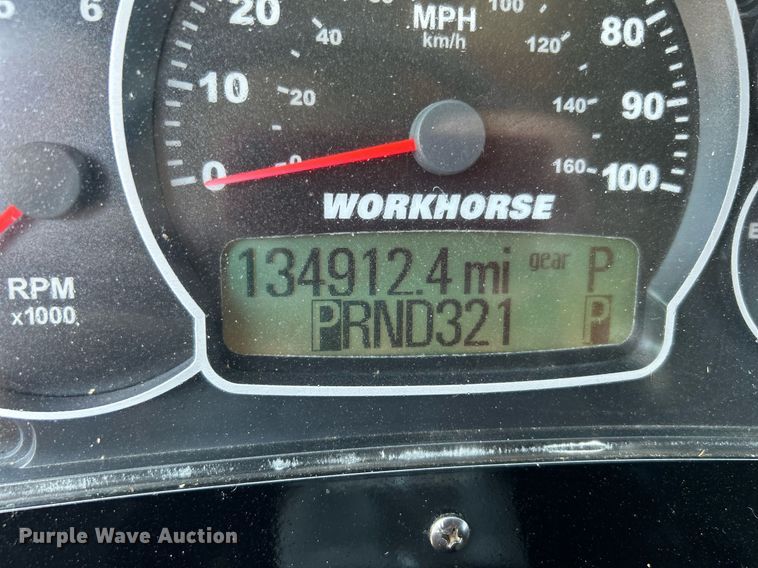 image for item KW9100 2008 Workhorse W62  utility / service truck