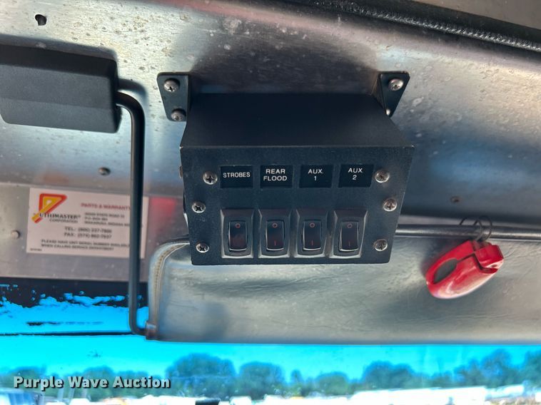 image for item KW9100 2008 Workhorse W62  utility / service truck