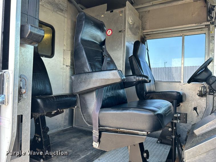 image for item KW9100 2008 Workhorse W62  utility / service truck