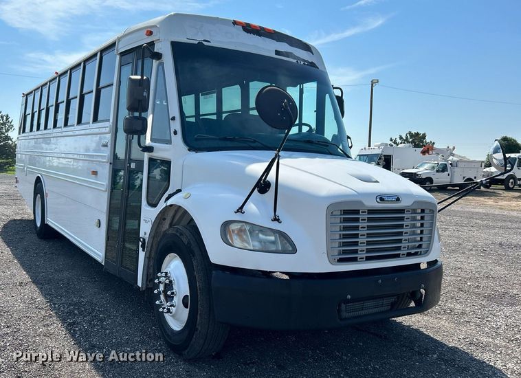 image for item KW9101 2010 Freightliner Thomas Built  school bus