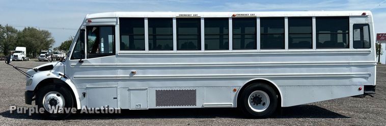 image for item KW9101 2010 Freightliner Thomas Built  school bus