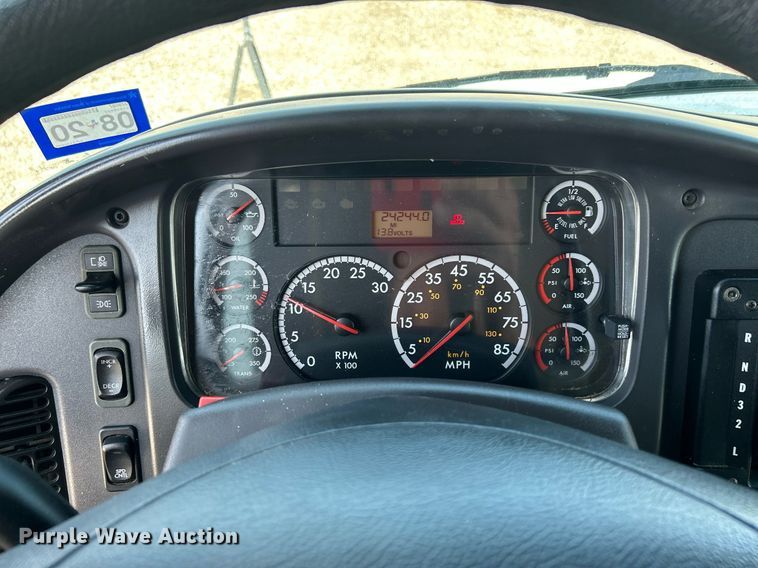 image for item KW9101 2010 Freightliner Thomas Built  school bus