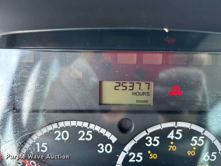 image for item KW9101 2010 Freightliner Thomas Built  school bus