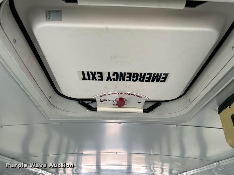 image for item KW9101 2010 Freightliner Thomas Built  school bus