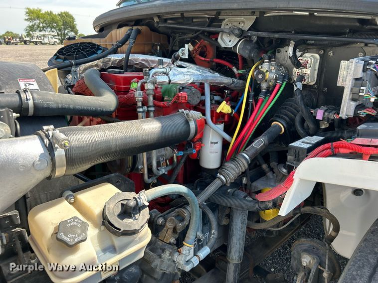 image for item KW9101 2010 Freightliner Thomas Built  school bus