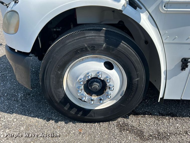 image for item KW9101 2010 Freightliner Thomas Built  school bus