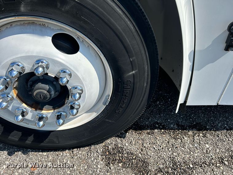 image for item KW9101 2010 Freightliner Thomas Built  school bus