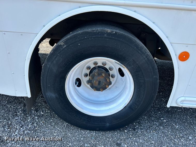 image for item KW9101 2010 Freightliner Thomas Built  school bus