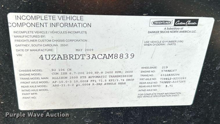 image for item KW9101 2010 Freightliner Thomas Built  school bus