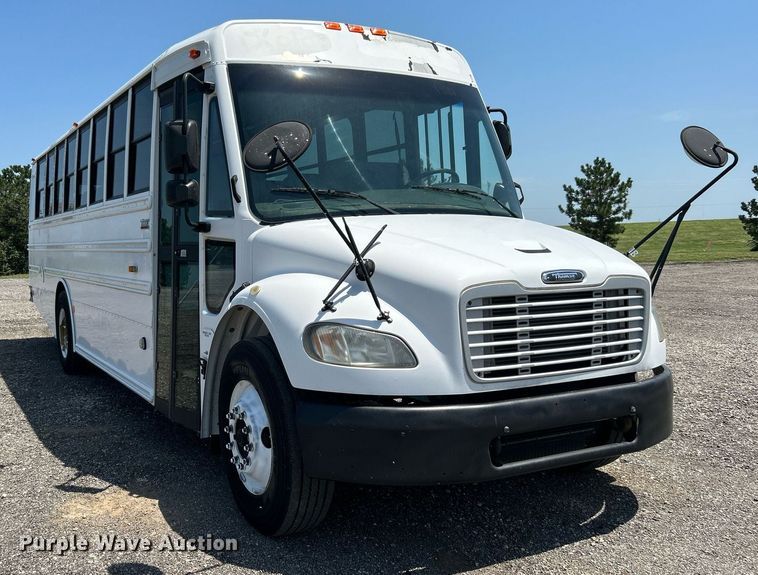 image for item KW9121 2010 Freightliner Thomas Built  school bus