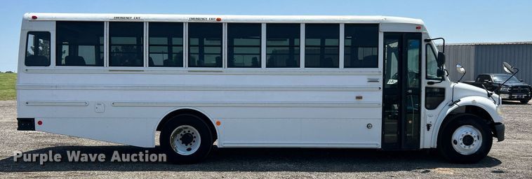 image for item KW9121 2010 Freightliner Thomas Built  school bus