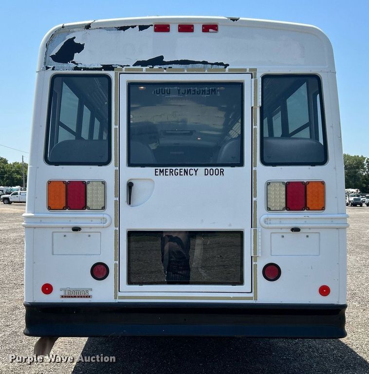 image for item KW9121 2010 Freightliner Thomas Built  school bus