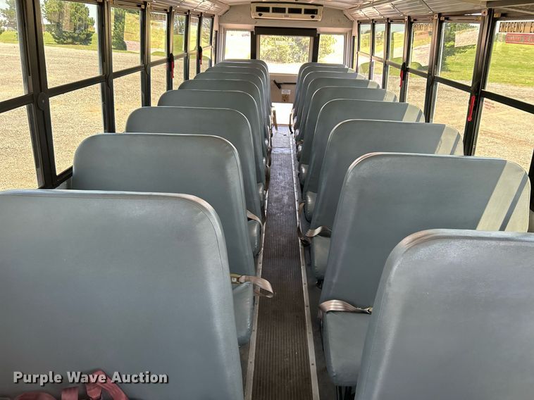 image for item KW9121 2010 Freightliner Thomas Built  school bus