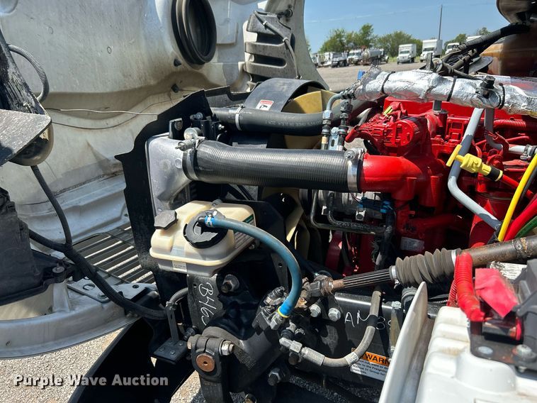 image for item KW9121 2010 Freightliner Thomas Built  school bus