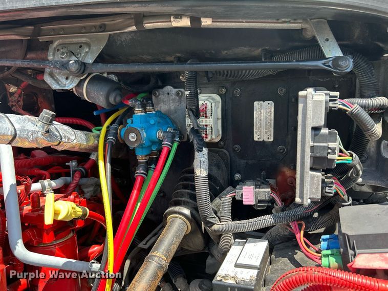 image for item KW9121 2010 Freightliner Thomas Built  school bus