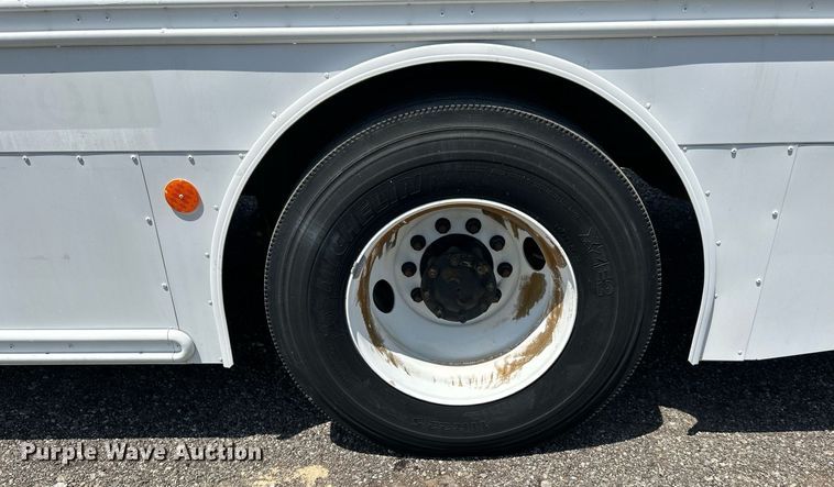 image for item KW9121 2010 Freightliner Thomas Built  school bus