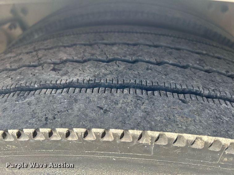 image for item KW9121 2010 Freightliner Thomas Built  school bus