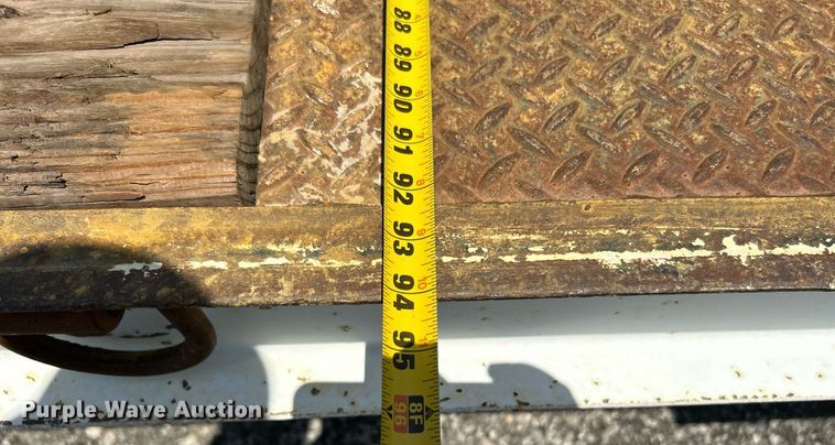 image for item KW9124 1998 Fleming Trailers Inc TD824-10  equipment trailer