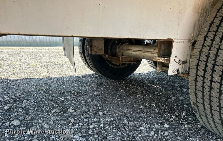 image for item KW9124 1998 Fleming Trailers Inc TD824-10  equipment trailer