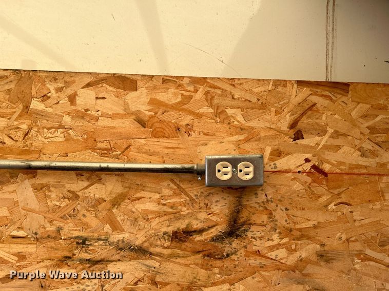 image for item KW9178 2012 GMC Savana  box truck