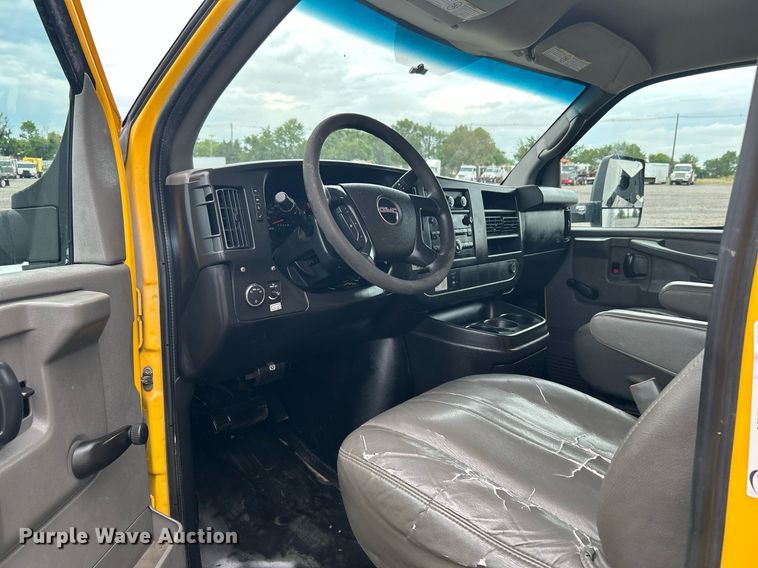 image for item KW9178 2012 GMC Savana  box truck