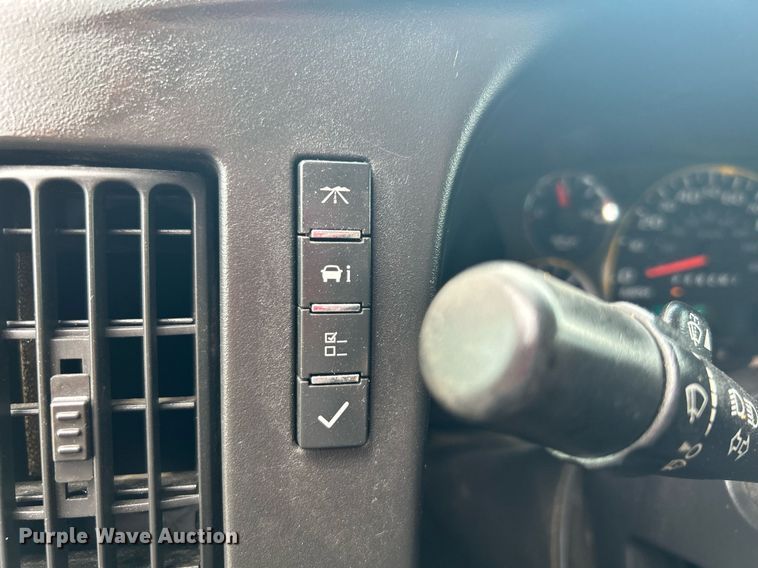 image for item KW9178 2012 GMC Savana  box truck