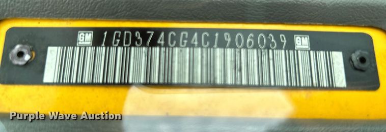 image for item KW9178 2012 GMC Savana  box truck