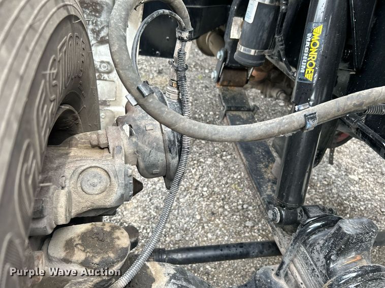 image for item KW9207 2012 Kenworth T370  flatbed truck