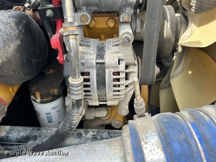 image for item KW9232 2007 Freightliner Business Class M2 106  refuse truck