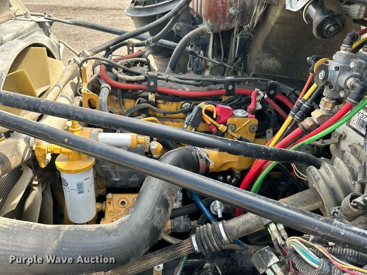 image for item KW9232 2007 Freightliner Business Class M2 106  refuse truck