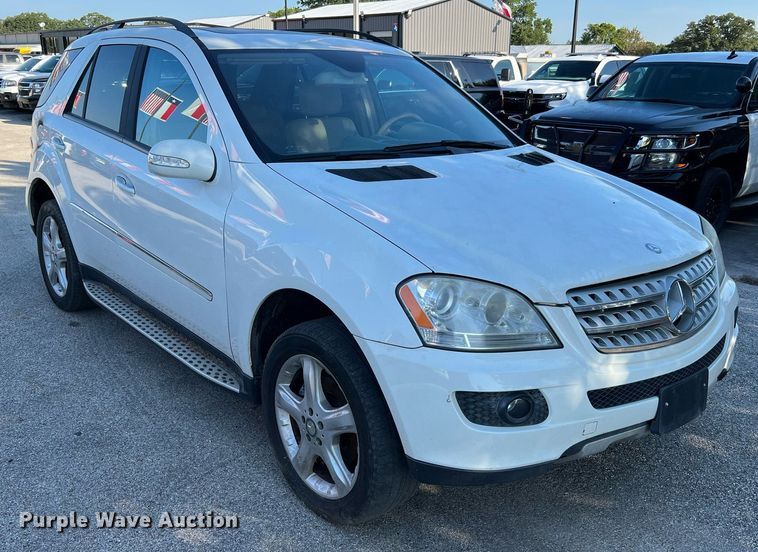 image for item LF9368 2008 Mercedes Benz ML350  SUV