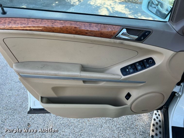 image for item LF9368 2008 Mercedes Benz ML350  SUV