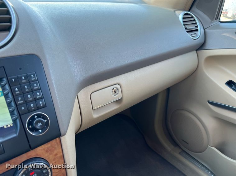 image for item LF9368 2008 Mercedes Benz ML350  SUV